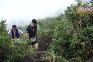 BIB: 2147
                            <button type="button" onclick="openModal(24740529)" class="btn btn-primary btn-sm float-right btn-popup" data-toggle="modal" data-target=".modal-high-quality">
                        <i class="fas fa-shopping-cart"></i> Add to Cart
                    </button>
                                            <button type="button" onclick="isThisMe(24740529, true)" class="btn btn-success btn-sm float-right btn-popup btn-isme hidden" data-toggle="tooltip" data-placement="bottom" title="นี่คือรูปของคุณใช่ไหม คลิกที่นี่เพื่อเอาเข้าอัลบั้ม">
                        <i class="fas fa-plus"></i> Add to album
                    </button>
                    <button type="button" onclick="isThisMe(24740529, false)" class="btn btn-warning btn-sm float-right btn-popup btn-isnotme hidden">
                        <i class="fas fa-ban"></i> Remove from album
                    </button>